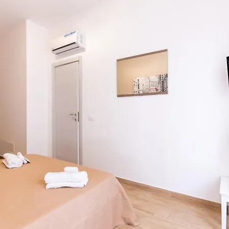 Apartment Stabile 38 *